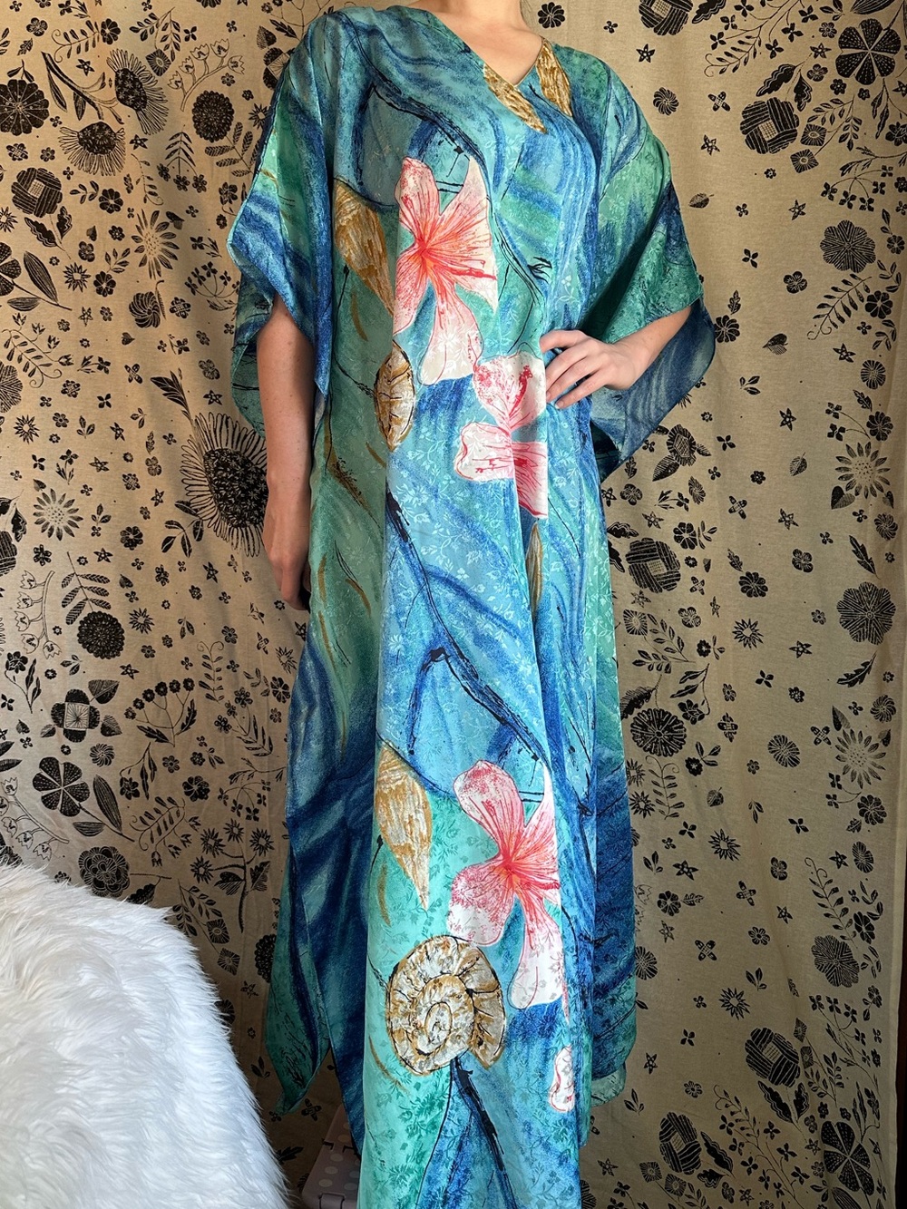 Winlar • Vintage Tropical Floral & Shell Caftan - Picture 12 of 14